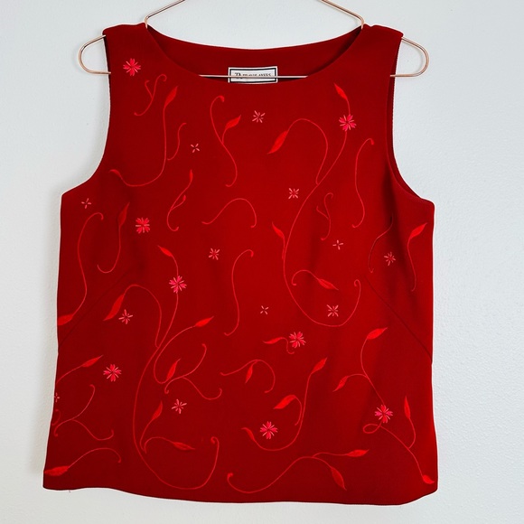 Vintage Travis Ayers Holiday Red Sleeveless Floral Embroidered Blouse Top - Picture 7 of 12
